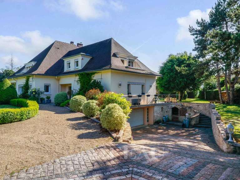 Maison Crespières - 5 chambres - 292m²