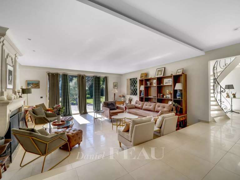 Maison Crespières - 5 chambres - 292m²