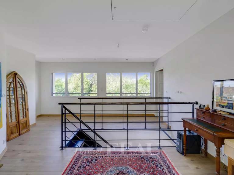 Maison Les Loges-en-Josas - 4 chambres - 202m²