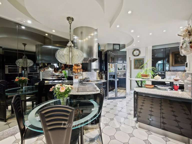 Maison Châtenay-Malabry - 6 chambres - 437m²