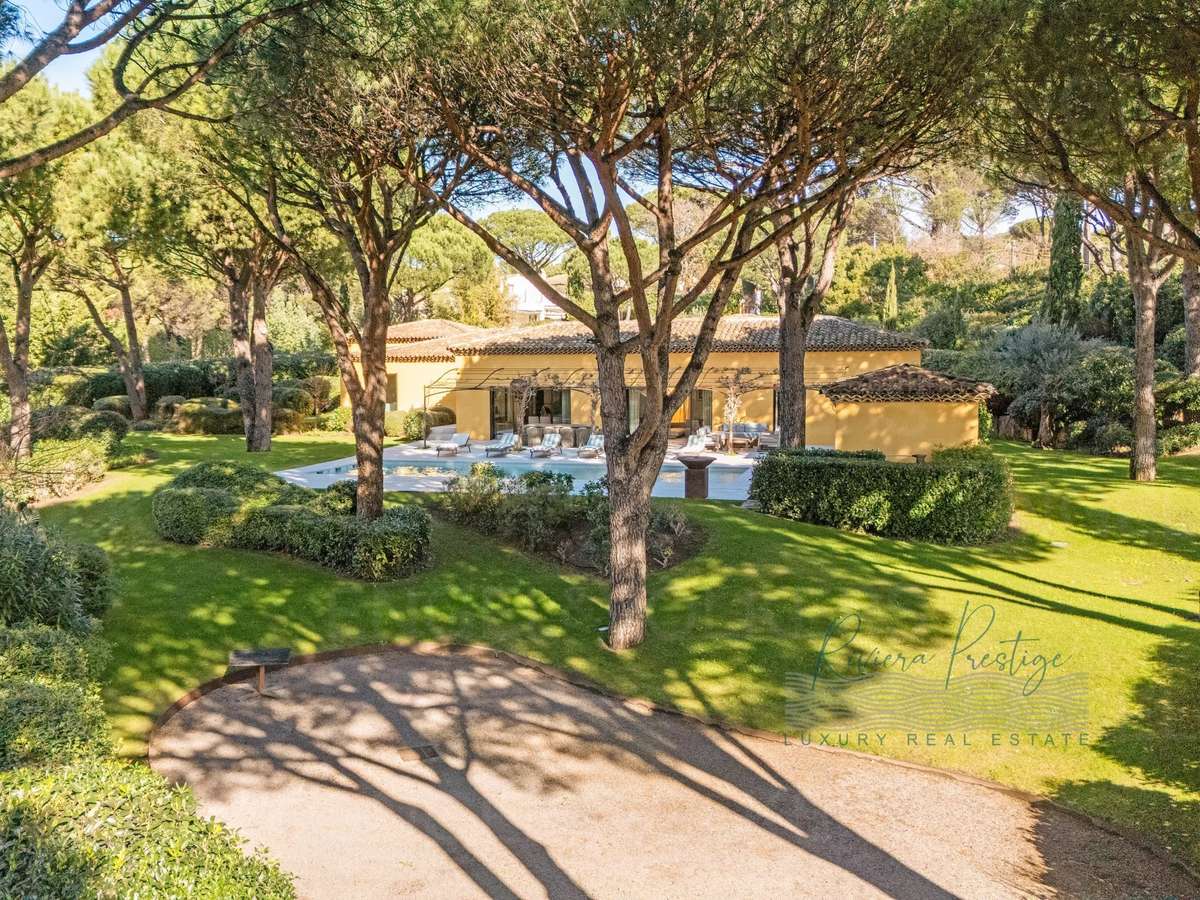 House Saint-Tropez