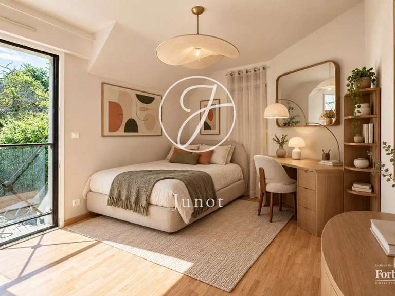 Maison Carquefou - 4 chambres - 169m²