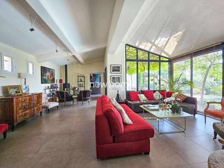 Maison Flayosc - 4 chambres - 206m²