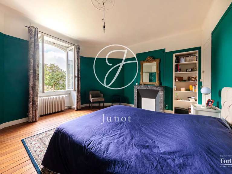 Maison Nantes Saint-Donatien - 4 chambres - 246m²