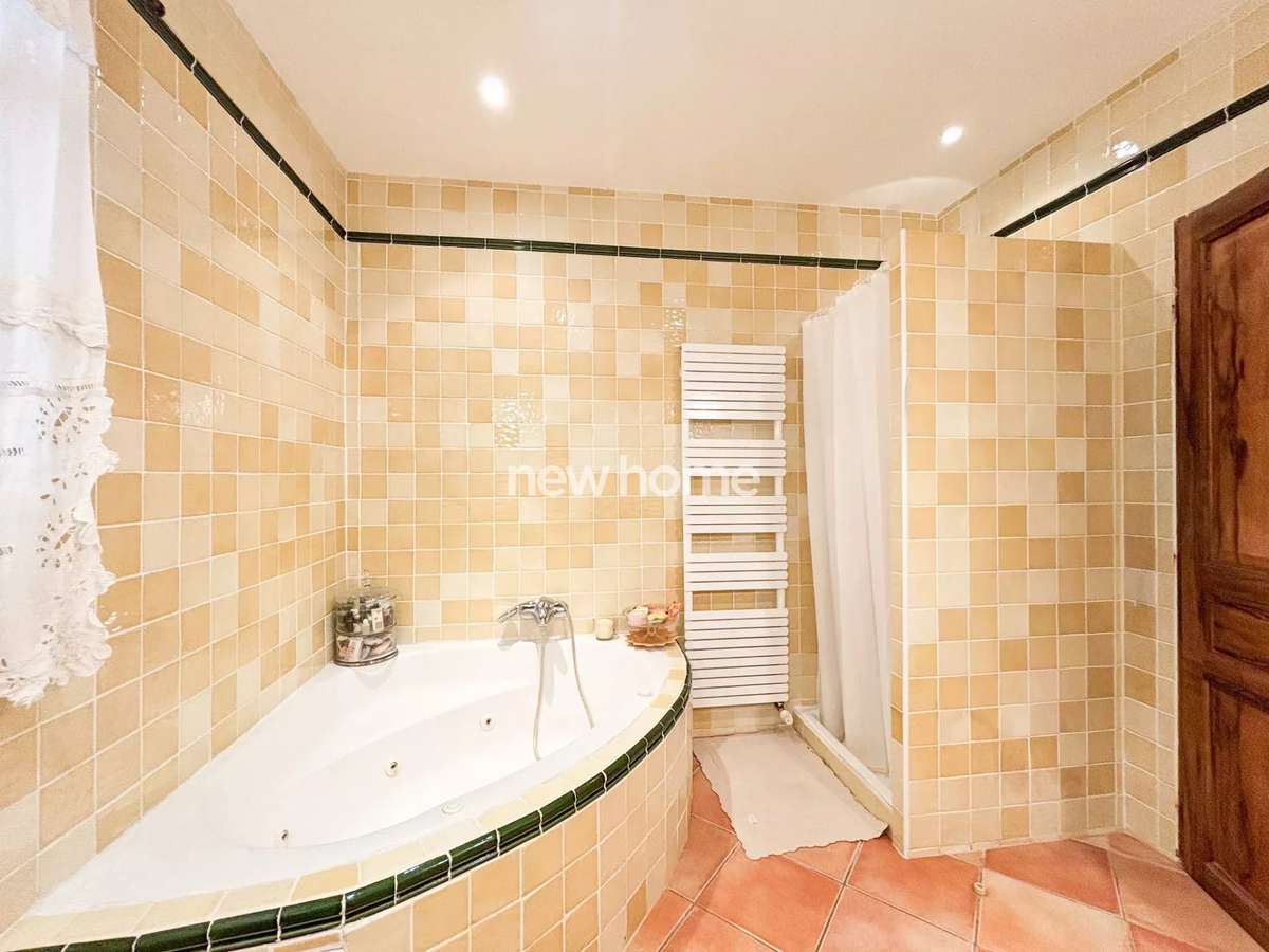 Maison Lorgues