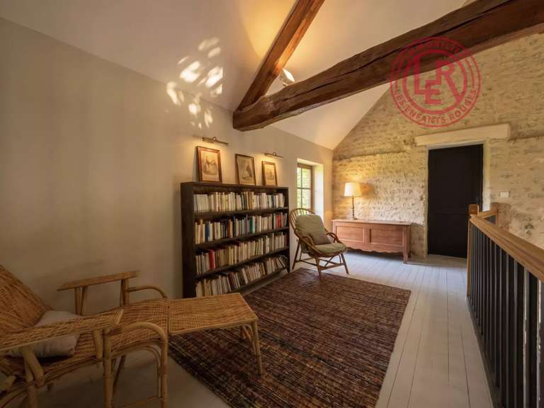 Maison Saint-Aubin-de-Courteraie - 5 chambres - 245m²