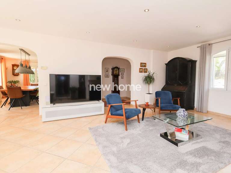 Maison Flayosc - 4 chambres - 206m²