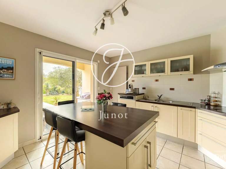 Maison Vertou - 4 chambres - 155m²