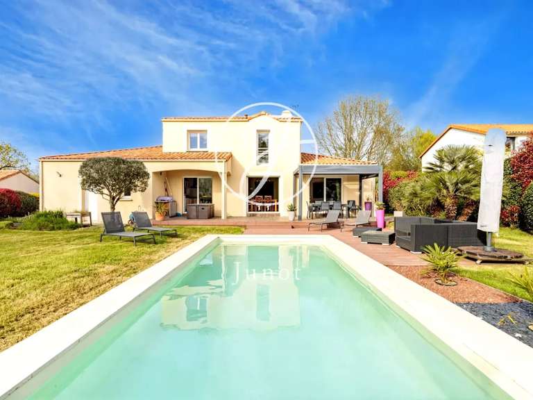 Maison Vertou - 4 chambres - 155m²