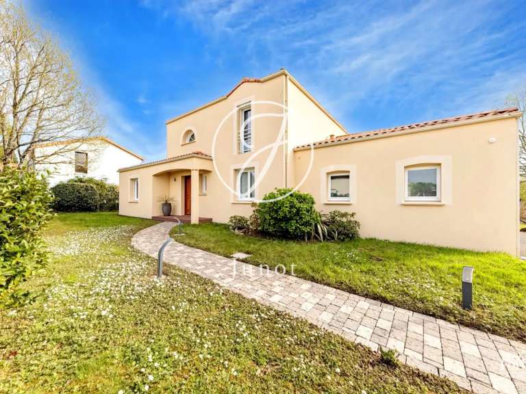 Maison Vertou - 4 chambres - 155m²