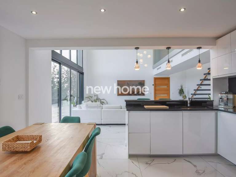Maison Lorgues - 3 chambres - 136m²