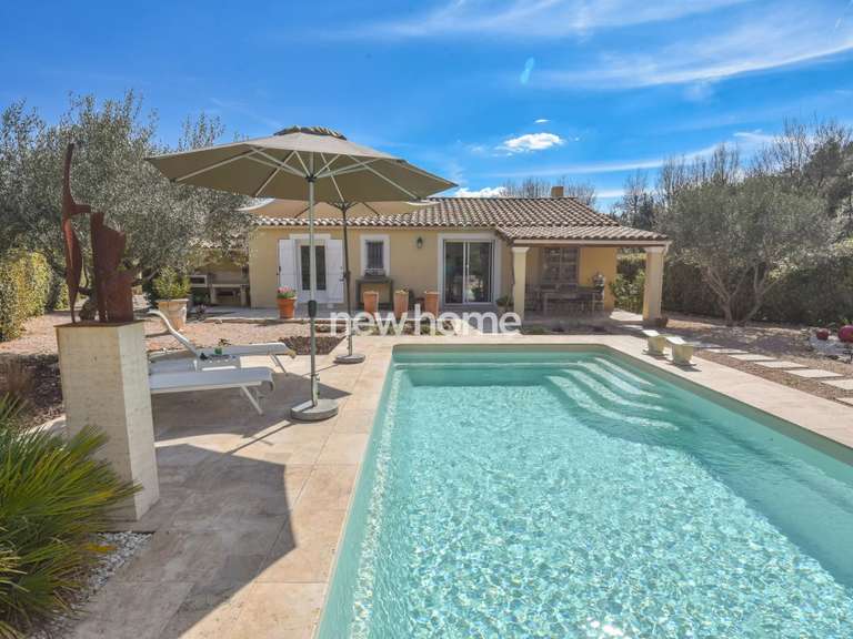 Maison Entrecasteaux - 4 chambres - 105m²