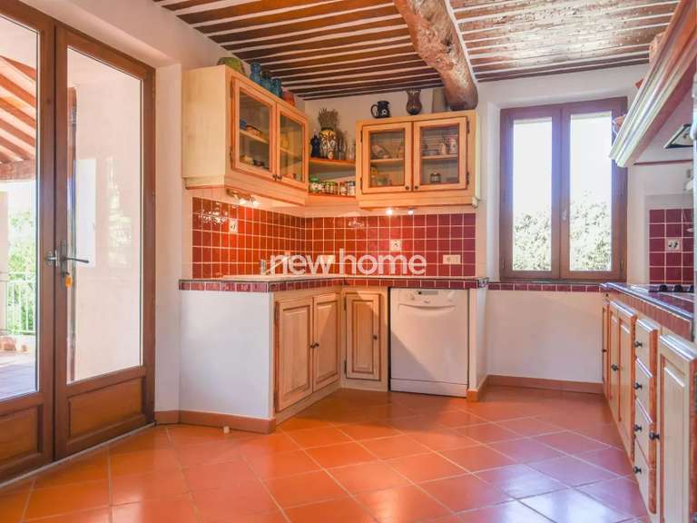 Maison Carcès - 4 chambres - 135m²