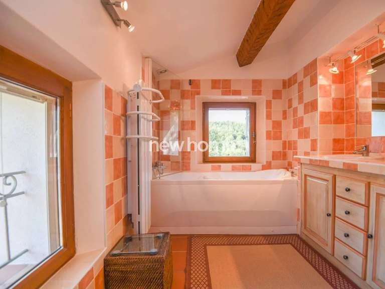 Maison Carcès - 4 chambres - 135m²