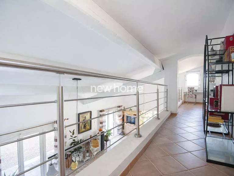 Maison Flayosc - 3 chambres - 207m²