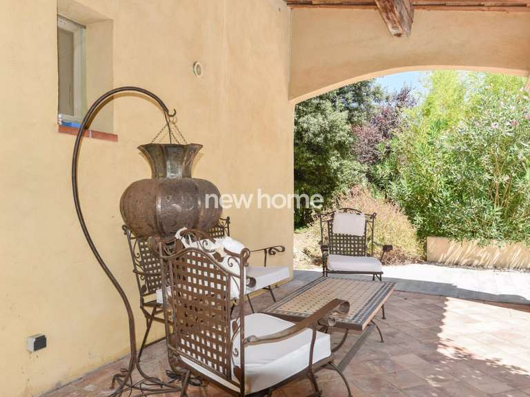 Maison Le Thoronet - 5 chambres - 244m²