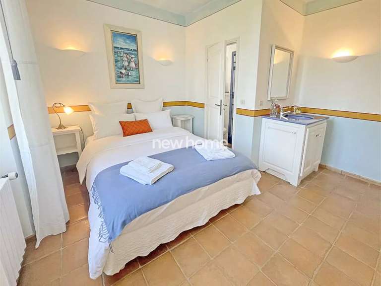 Maison Salernes - 7 chambres - 208m²