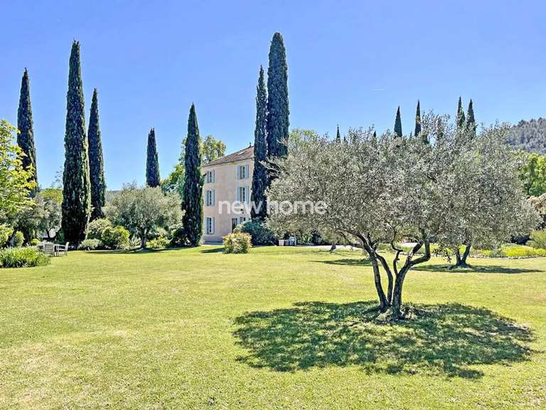Maison Salernes - 7 chambres - 208m²