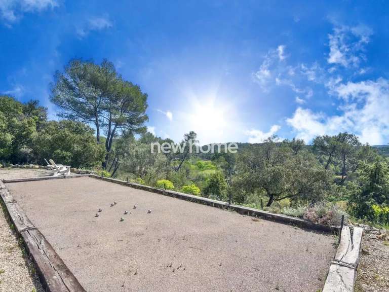 Maison Entrecasteaux - 6 chambres - 254m²