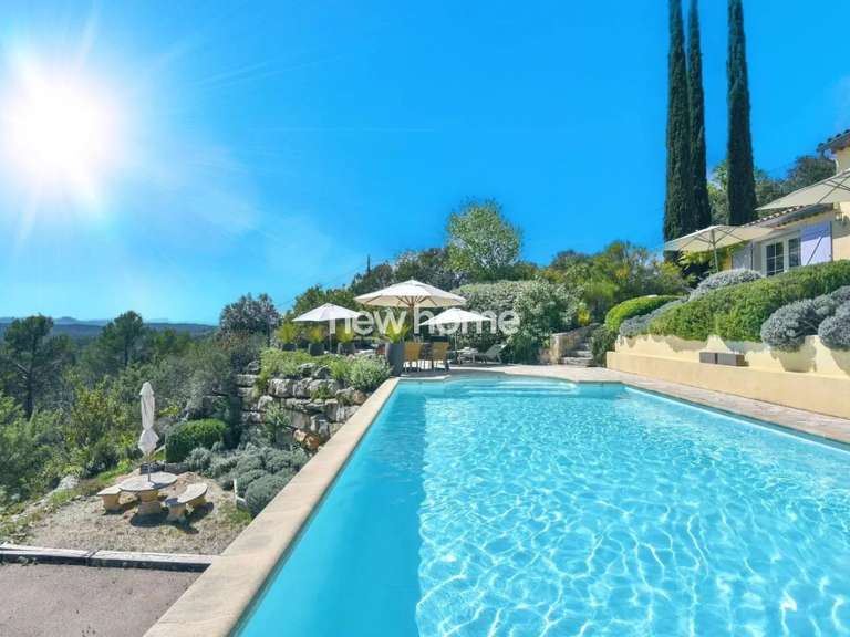 Maison Entrecasteaux - 6 chambres - 254m²