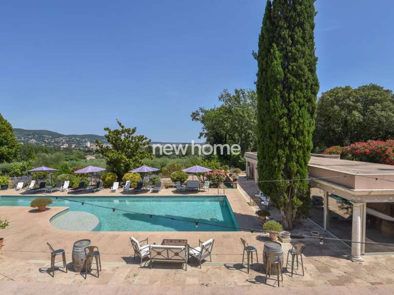 Maison Flayosc - 6 chambres - 440m²