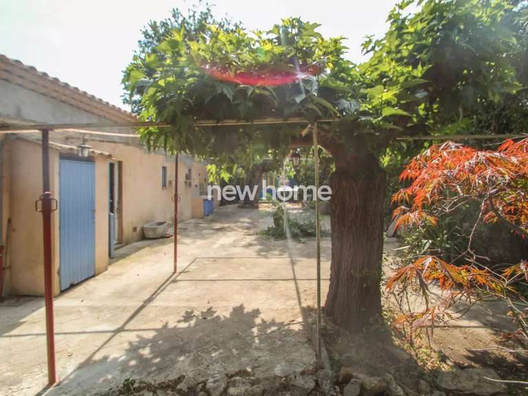 House Châteauneuf-Grasse - 2 bedrooms - 203m²