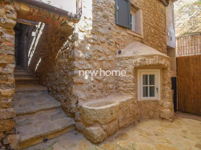 Maison Châteauneuf-Grasse - 6 chambres - 325m²