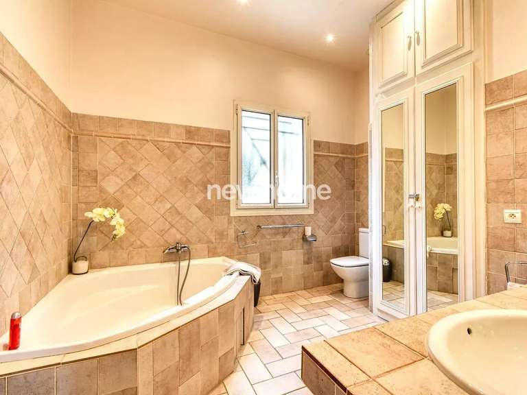 Maison Mougins - 6 chambres - 248m²
