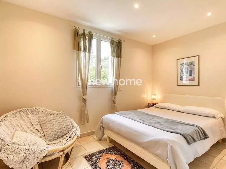 Maison Mougins - 6 chambres - 248m²