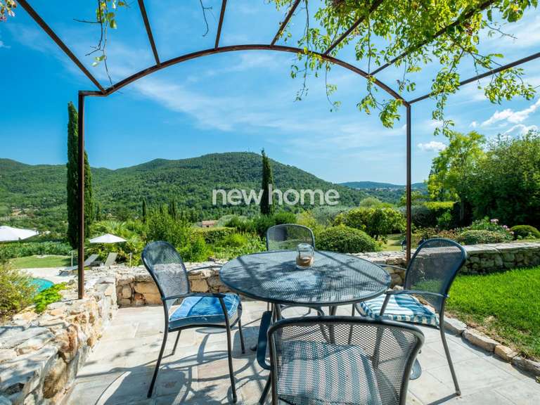 Maison Bargemon - 5 chambres - 192m²
