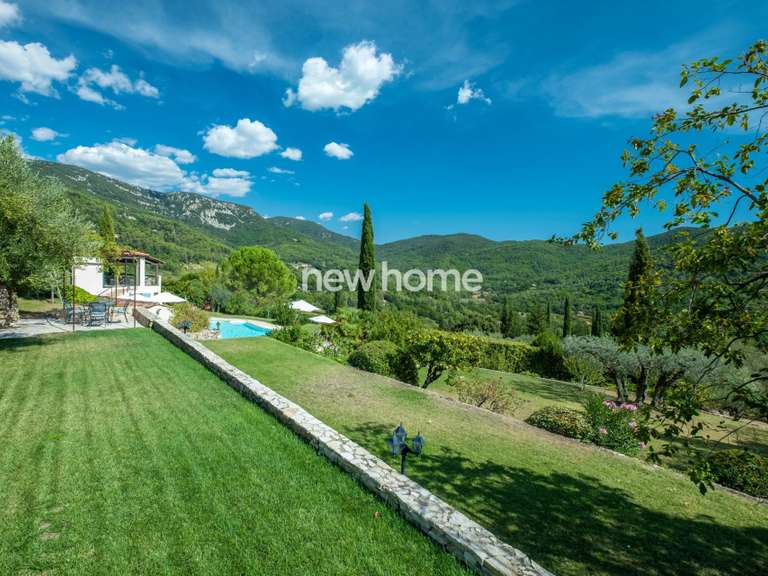 Maison Bargemon - 5 chambres - 192m²