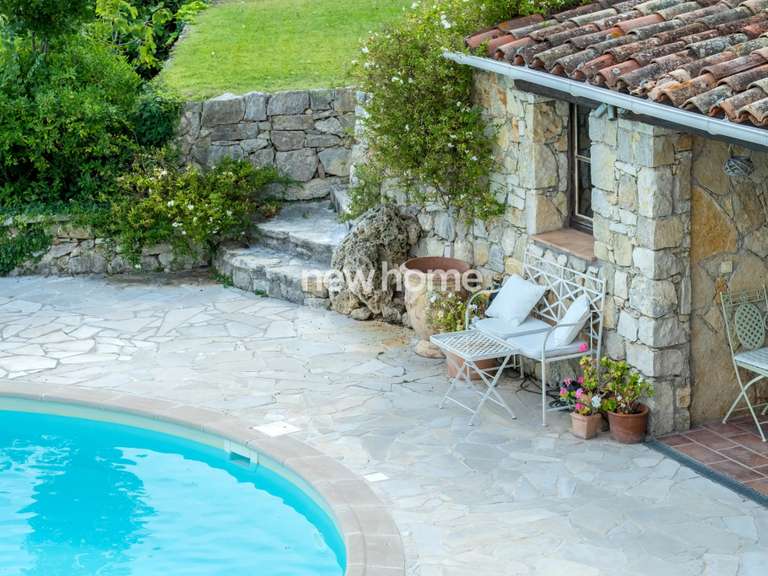 Maison Bargemon - 5 chambres - 192m²
