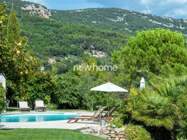 Maison Bargemon - 5 chambres - 192m²