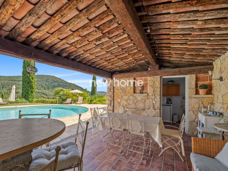 Maison Bargemon - 5 chambres - 192m²