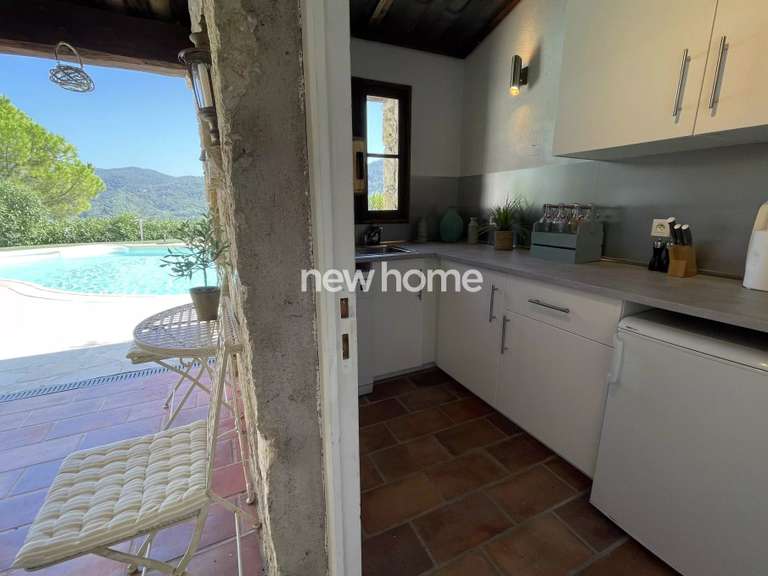 Maison Bargemon - 5 chambres - 192m²