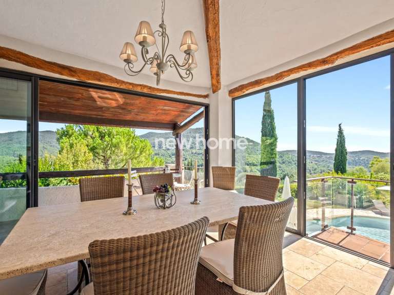 Maison Bargemon - 5 chambres - 192m²