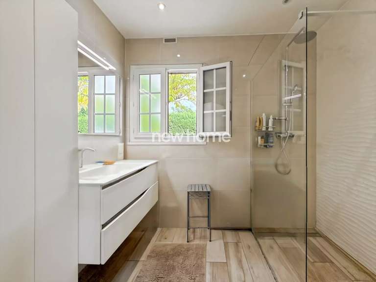 House Montauroux - 3 bedrooms - 150m²