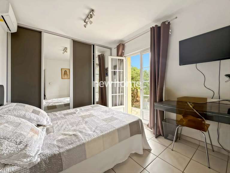 Maison Montauroux - 3 chambres - 150m²