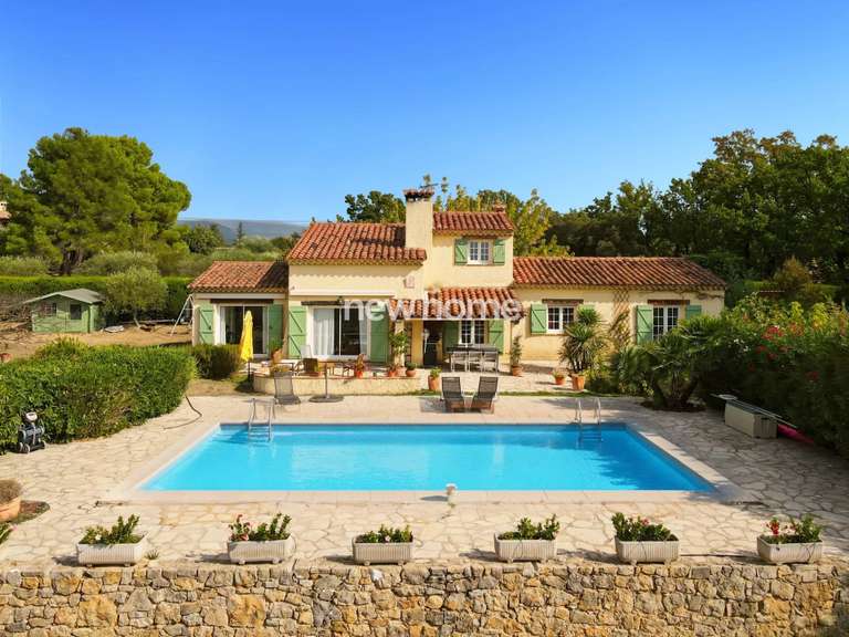 Maison Montauroux - 3 chambres - 150m²