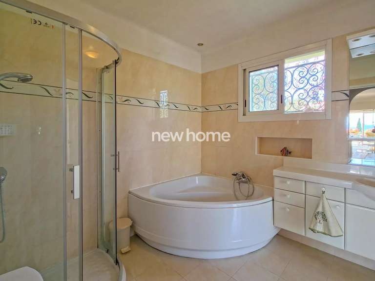 House Fayence - 4 bedrooms - 168m²