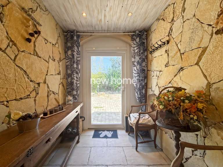 House Tourrettes - 4 bedrooms - 180m²