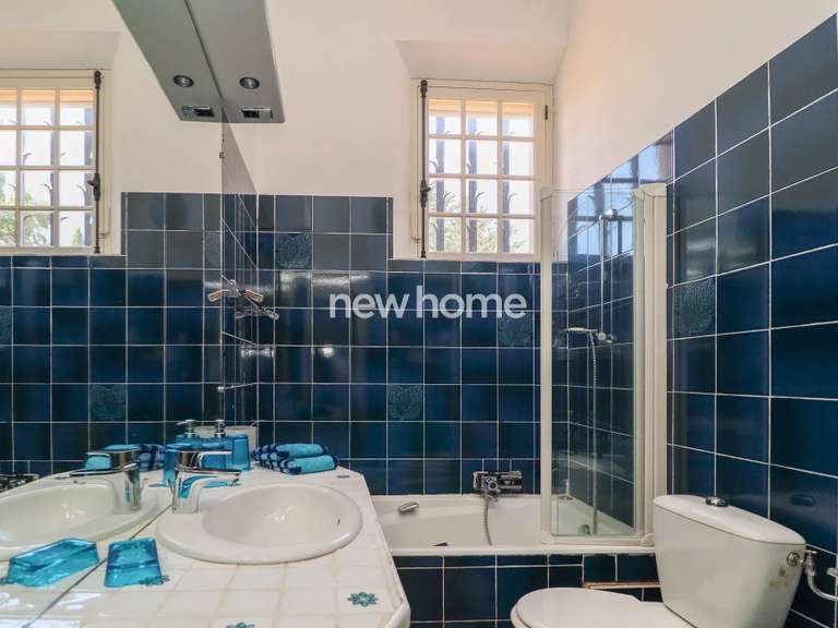 House Montauroux - 2 bedrooms - 167m²