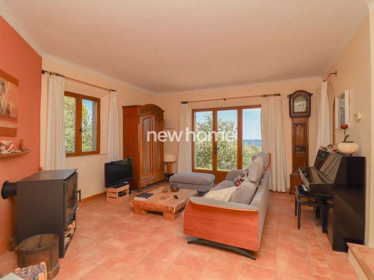 Maison Seillans - 4 chambres - 186m²