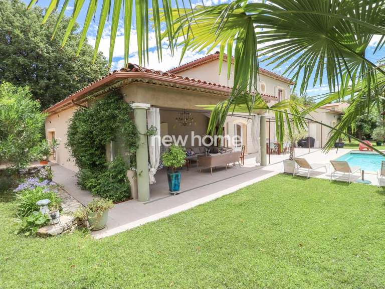 Maison Montauroux - 4 chambres - 222m²