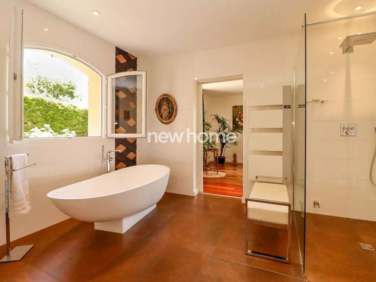 House Montauroux - 4 bedrooms - 222m²