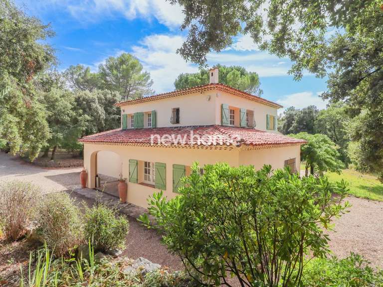 House Montauroux - 5 bedrooms - 270m²