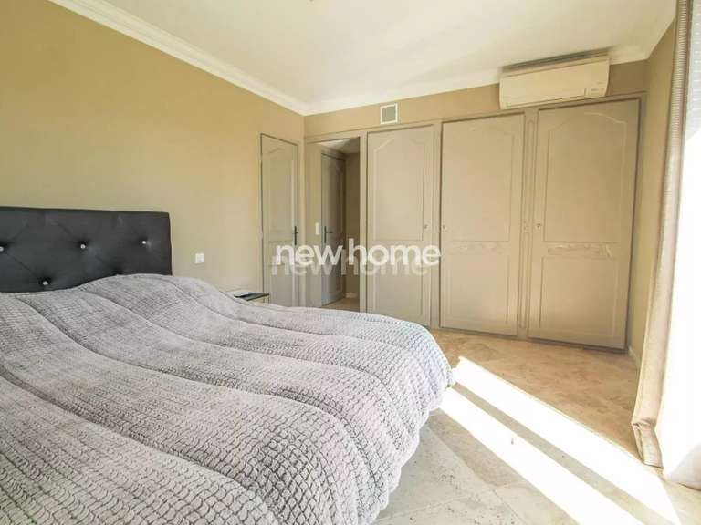 House Montauroux - 4 bedrooms - 280m²