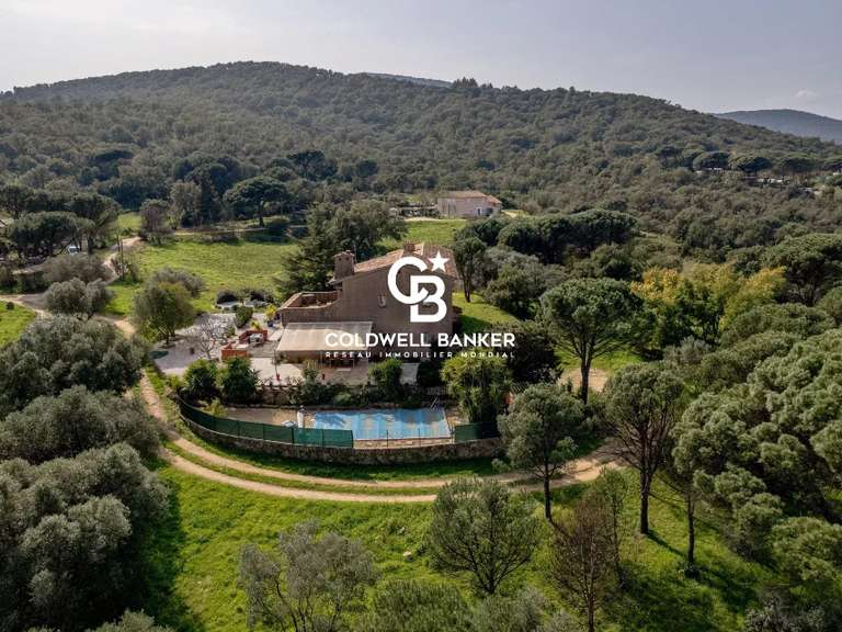 House Sainte-Maxime - 7 bedrooms - 270m²