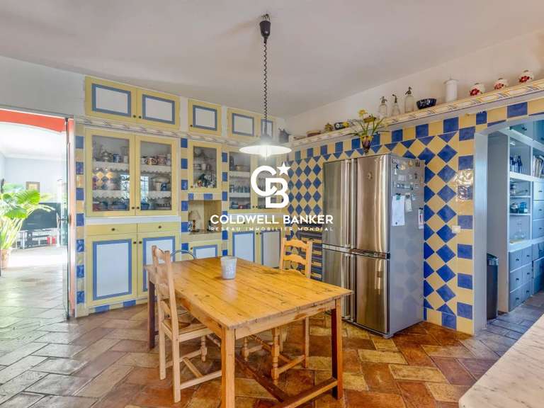 House Sainte-Maxime - 7 bedrooms - 270m²