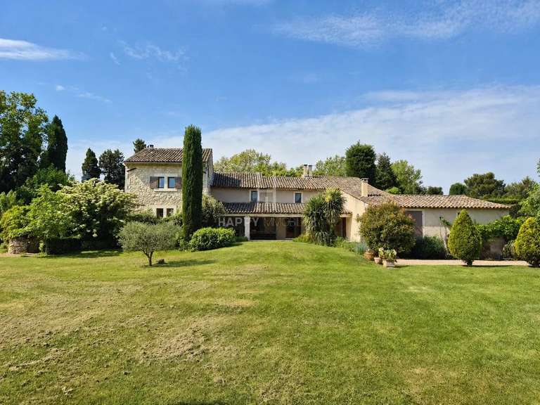 Maison Plan-d'Orgon - 8 chambres - 432m²